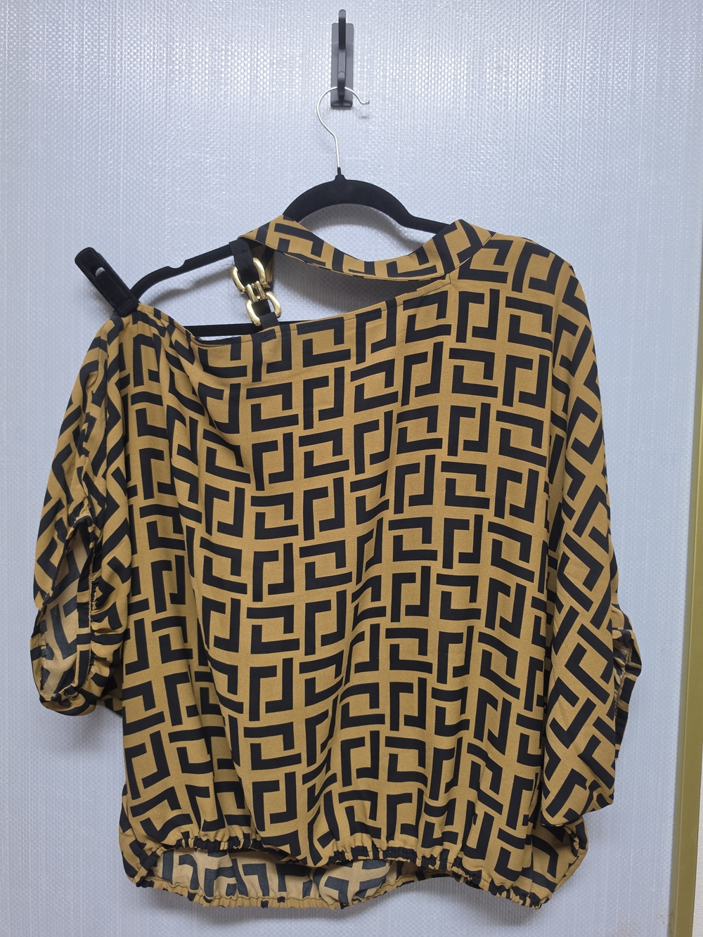 New York & Company Mustard and Black Geometric One-Shoulder Blouse